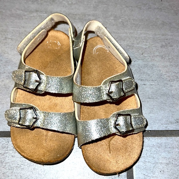 Toddler sandals - Picture 3 of 3